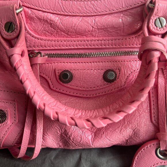 Balenciaga Neo Cagole Handbag XS in Sweet Pink - Picture 2 of 15